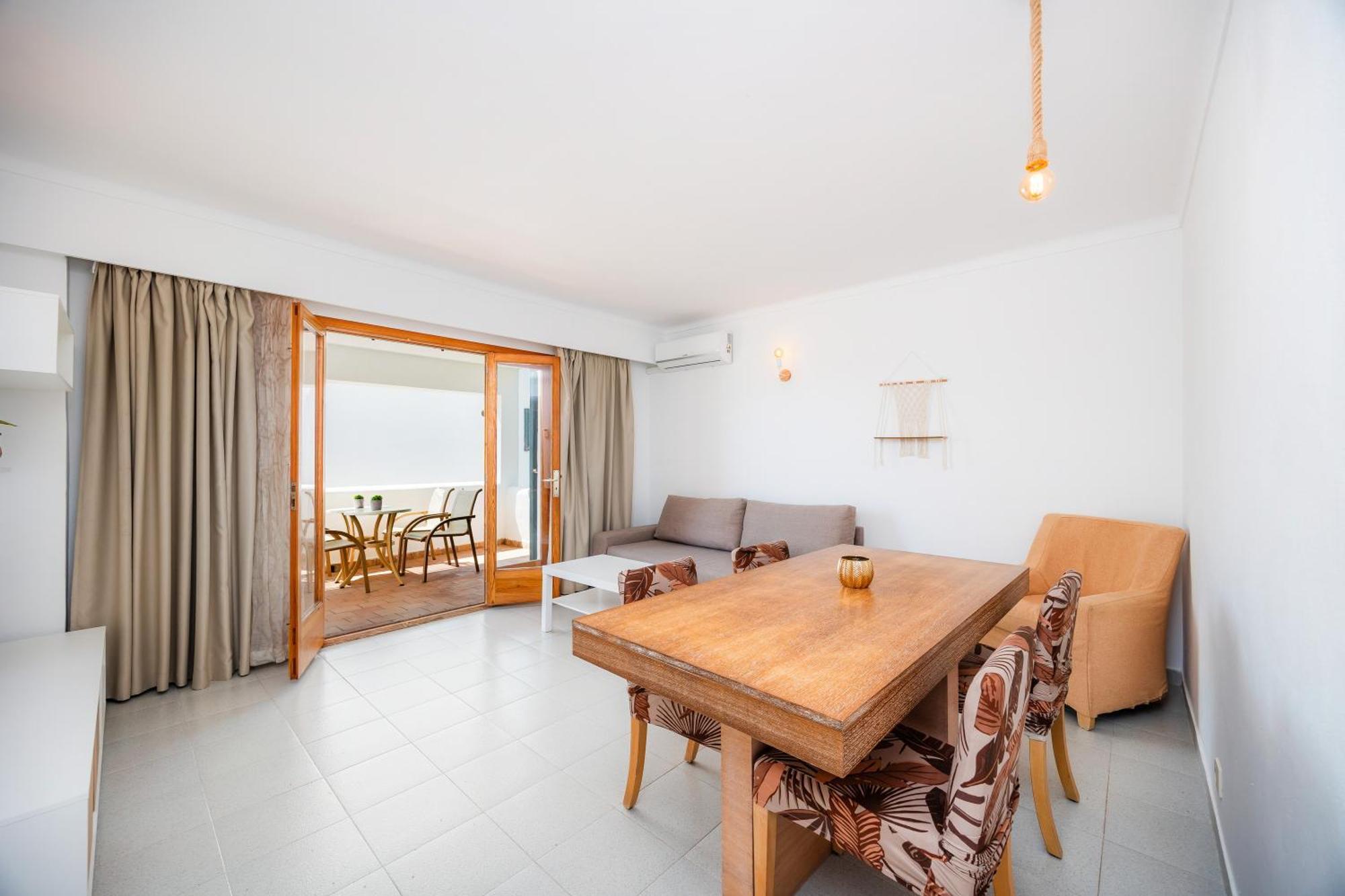 Felipe 2-4 Apartamento